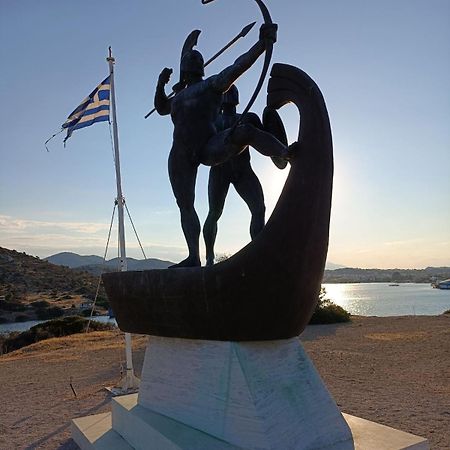 Wavedance Accommodation Salamis Bagian luar foto