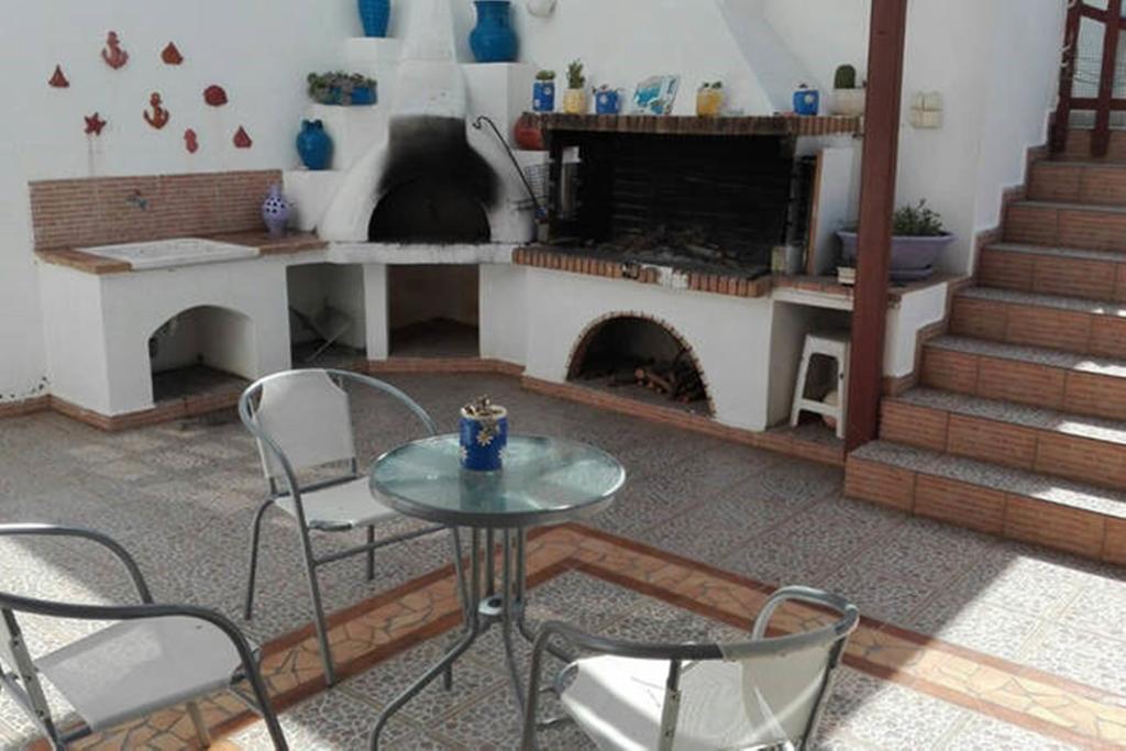 Wavedance Accommodation Salamis Bagian luar foto