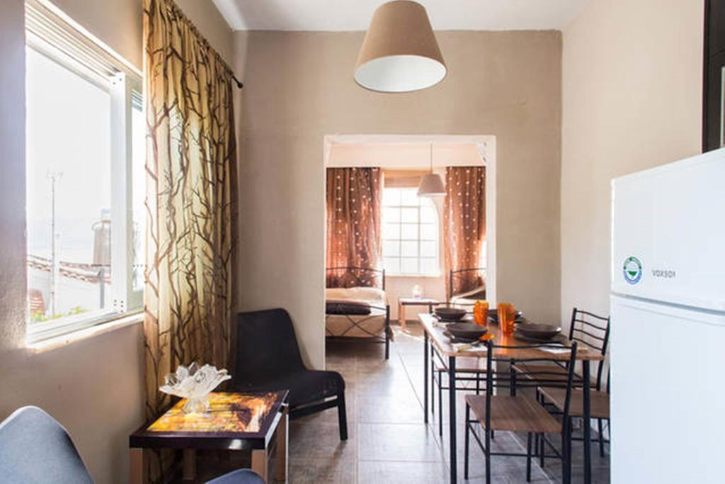 Wavedance Accommodation Salamis Bagian luar foto